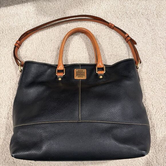 Dooney & Bourke Chelsea Shopper Black Pebbled Leather Large Tote Handbag Purse - Picture 1 of 13